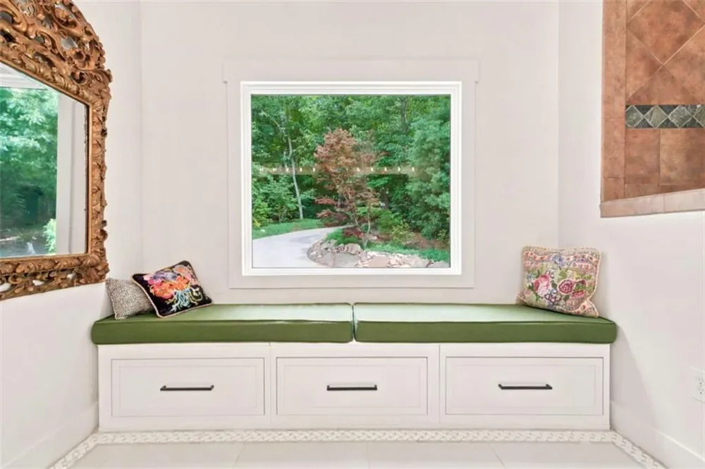 714 Clearview Drive Talking Rock, GA 30175