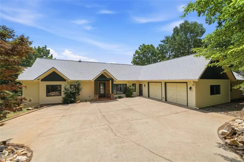 714 Clearview Drive Talking Rock, GA 30175