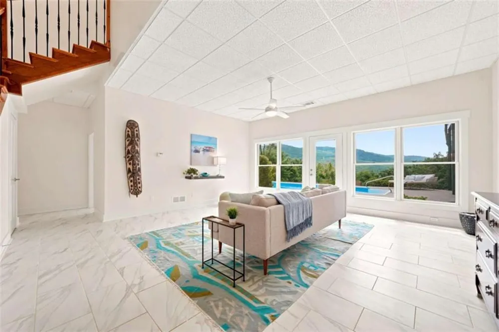 714 Clearview Drive Talking Rock, GA 30175