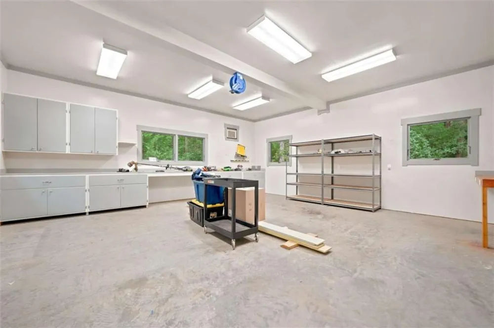 714 Clearview Drive Talking Rock, GA 30175