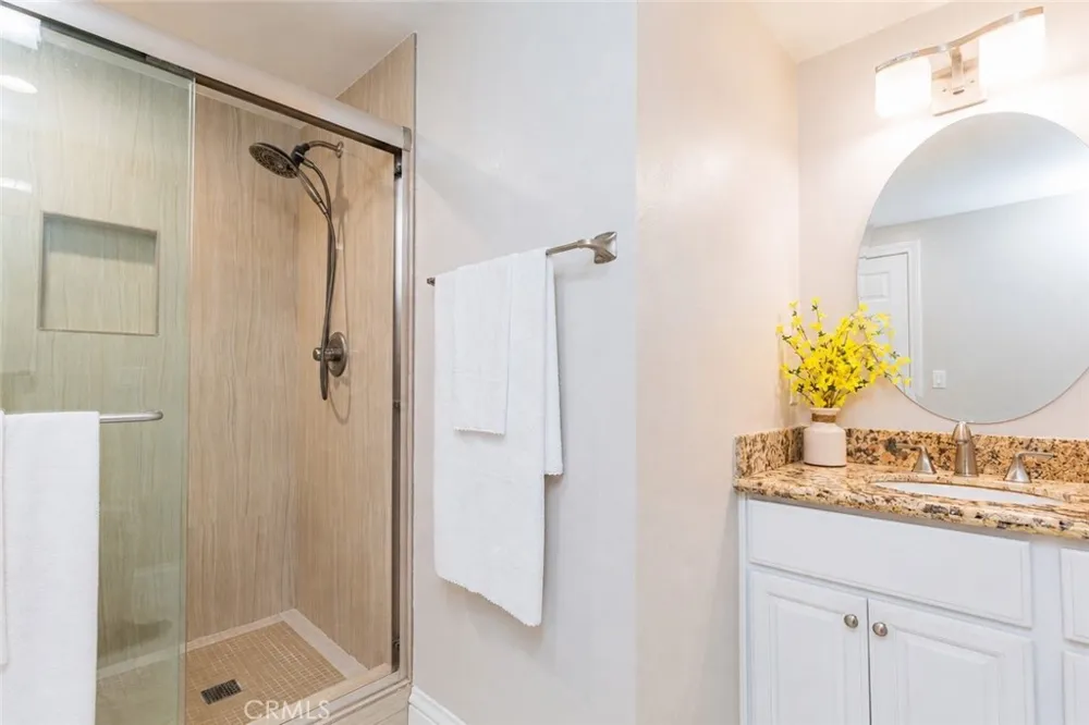 834 Cloverview Glendora, CA 91741