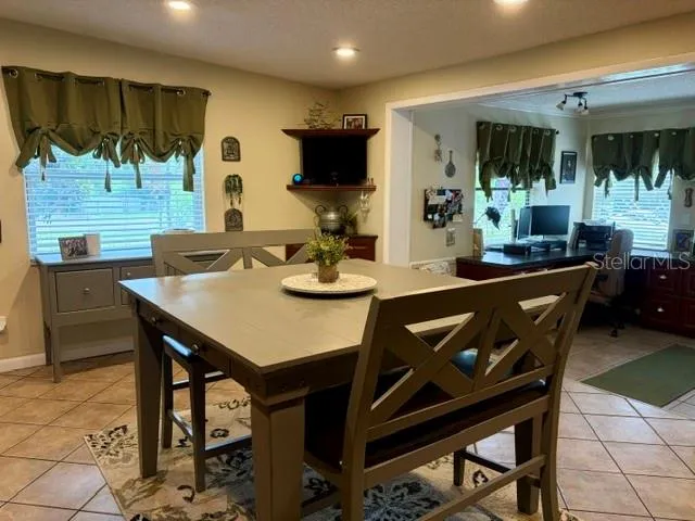 915 HARBOR HILL DRIVE Safety Harbor, FL 34695