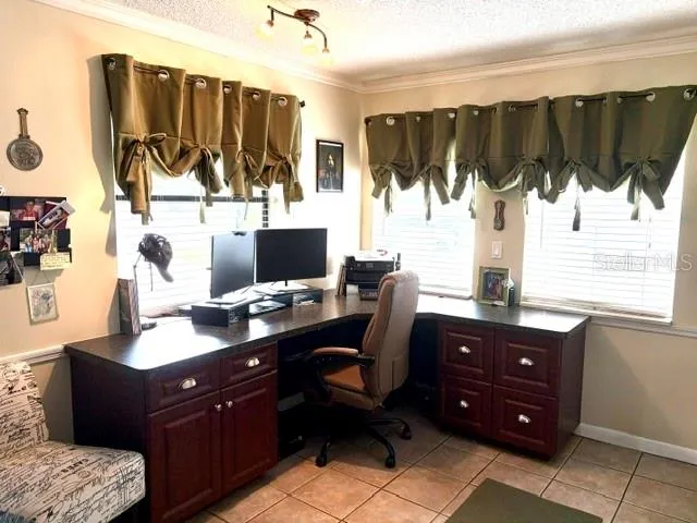 915 HARBOR HILL DRIVE Safety Harbor, FL 34695