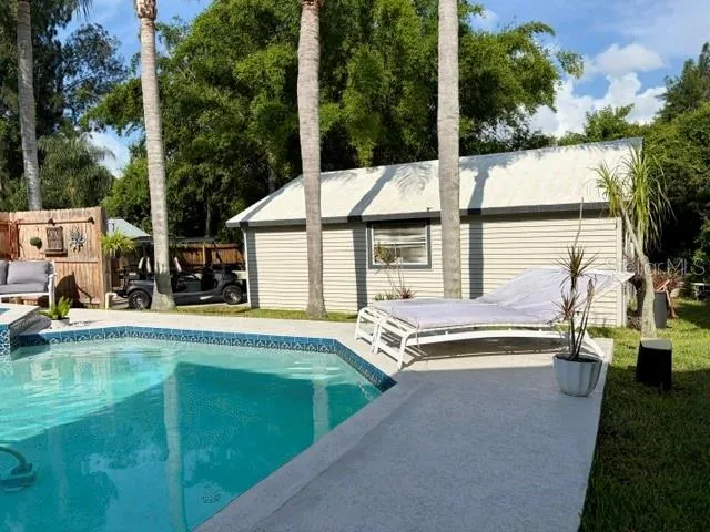 915 HARBOR HILL DRIVE Safety Harbor, FL 34695