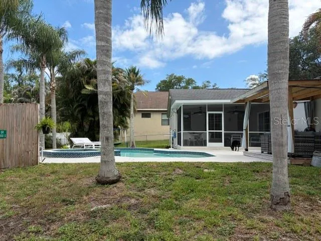 915 HARBOR HILL DRIVE Safety Harbor, FL 34695