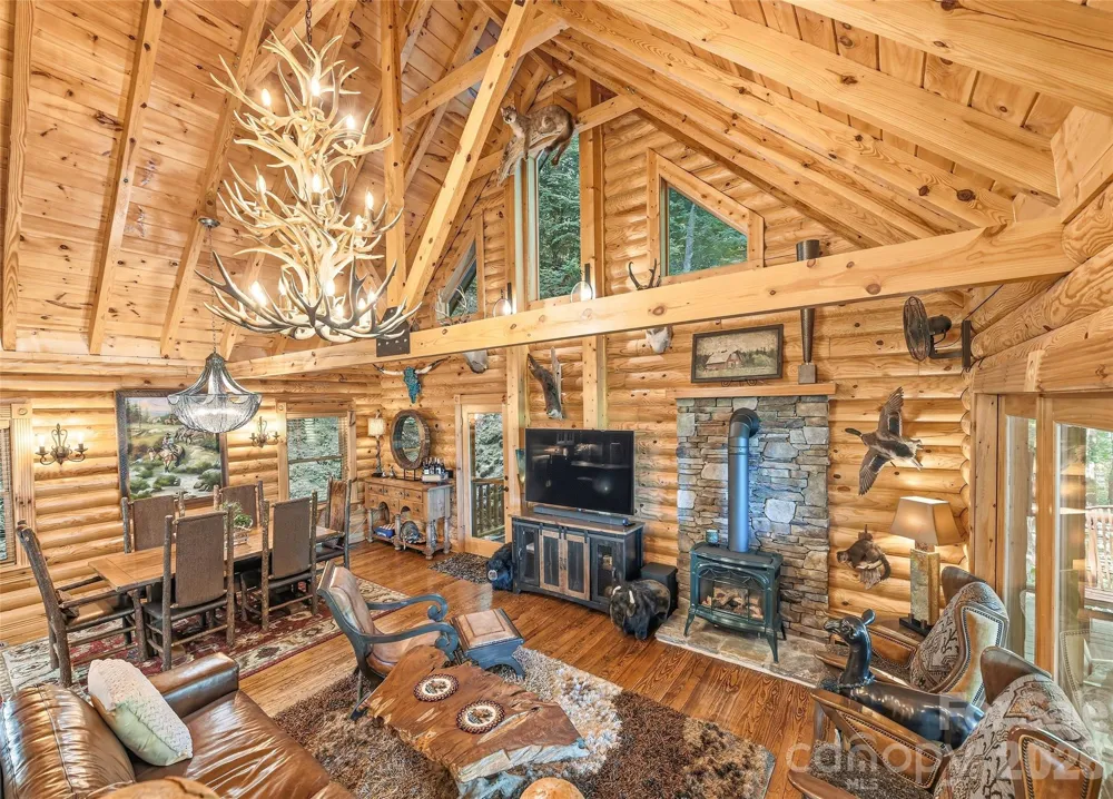 26 Tawodi Trail Maggie Valley, NC 28751