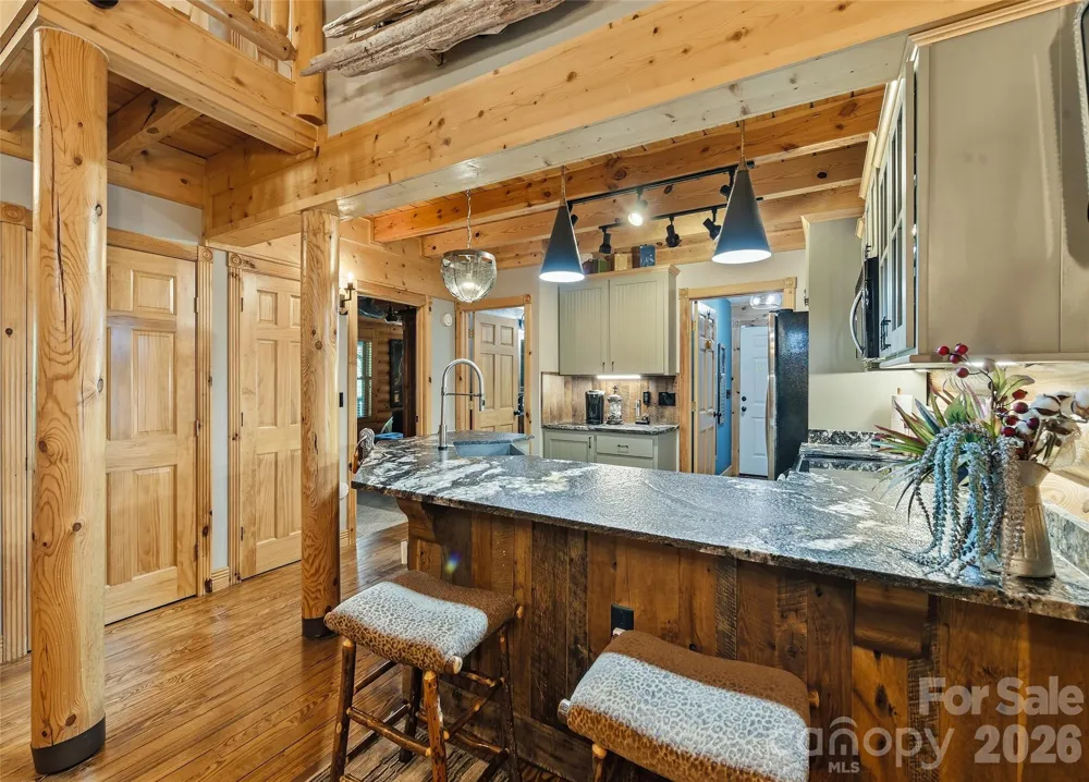 26 Tawodi Trail Maggie Valley, NC 28751