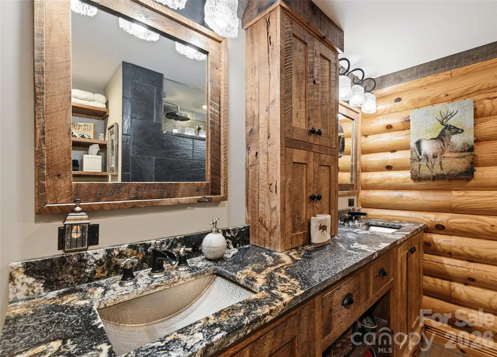 26 Tawodi Trail Maggie Valley, NC 28751