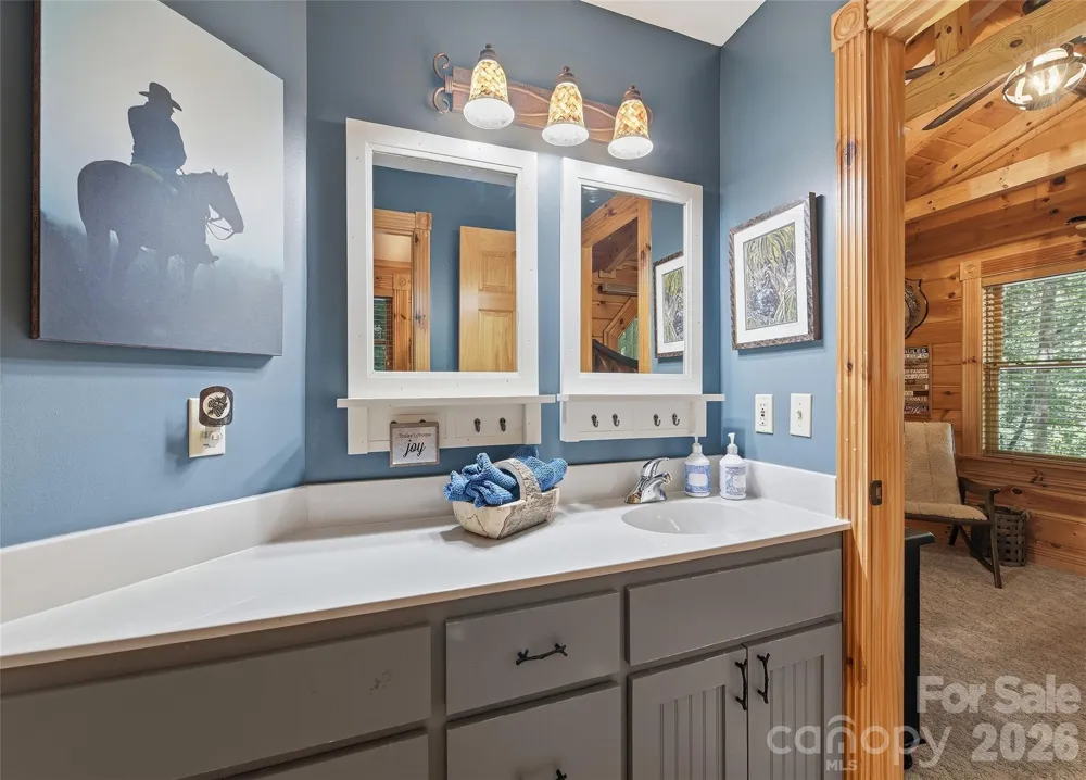 26 Tawodi Trail Maggie Valley, NC 28751