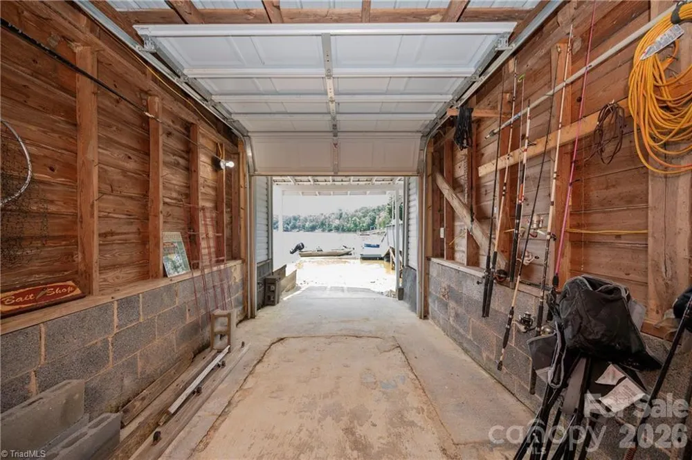 2113 Warf Road Lexington, NC 27292