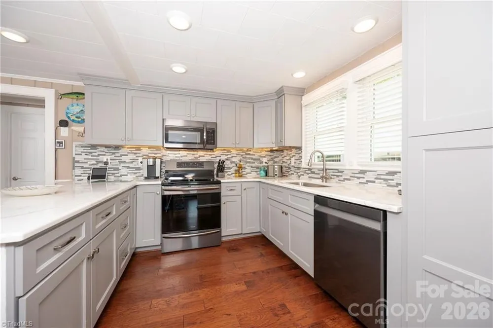 2113 Warf Road Lexington, NC 27292