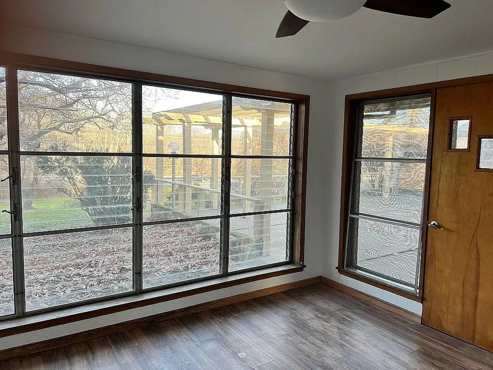 6530 Paw Paw Avenue Coloma Charter Township, MI 49038