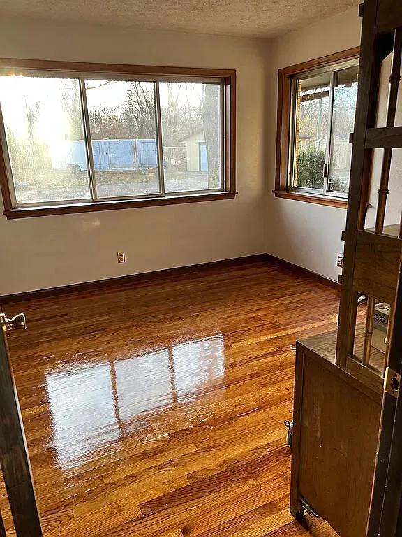 6530 Paw Paw Avenue Coloma Charter Township, MI 49038