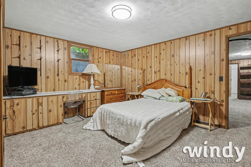 6530 Paw Paw Avenue Coloma Charter Township, MI 49038