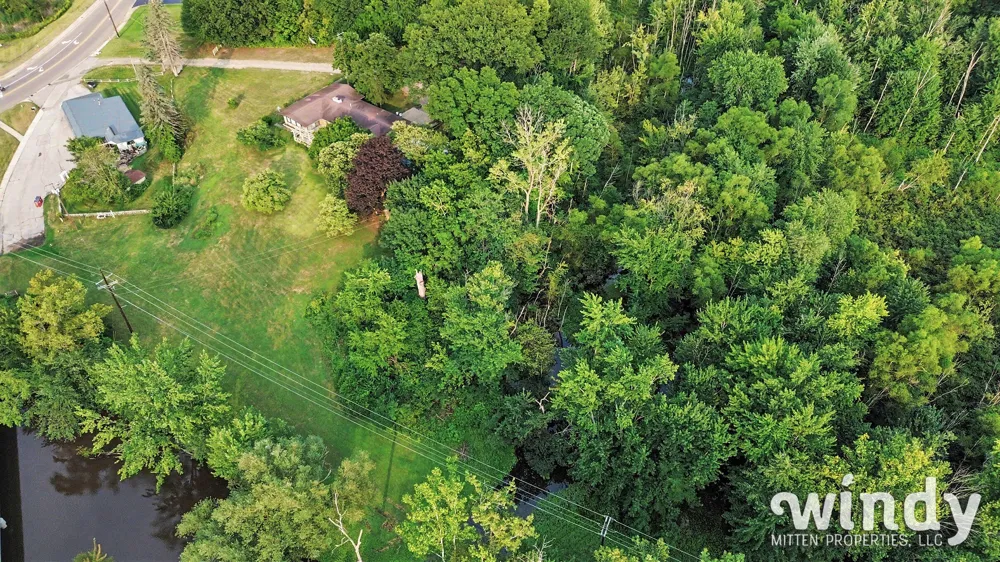 6530 Paw Paw Avenue Coloma Charter Township, MI 49038