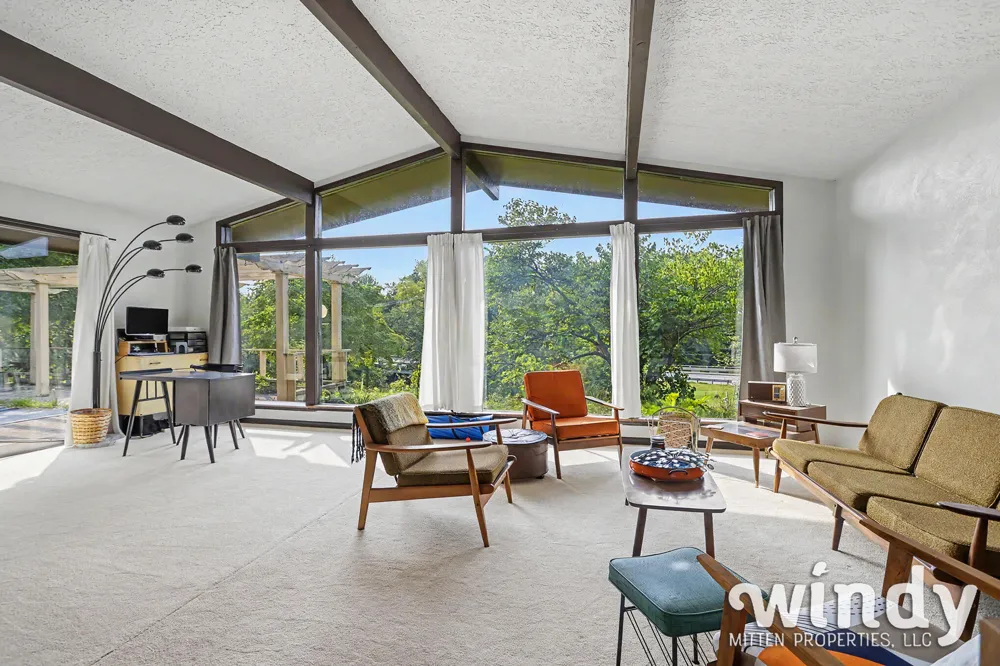 6530 Paw Paw Avenue Coloma Charter Township, MI 49038