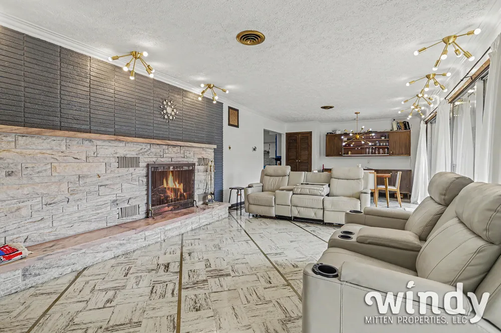 6530 Paw Paw Avenue Coloma Charter Township, MI 49038