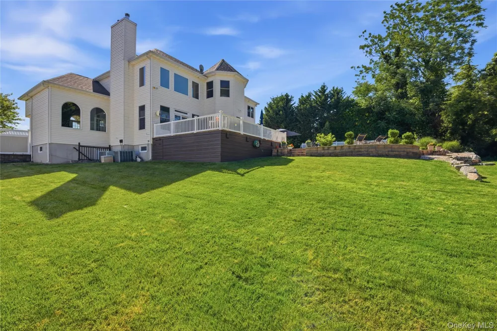 47 Grassland Circle Mount Sinai, NY 11766