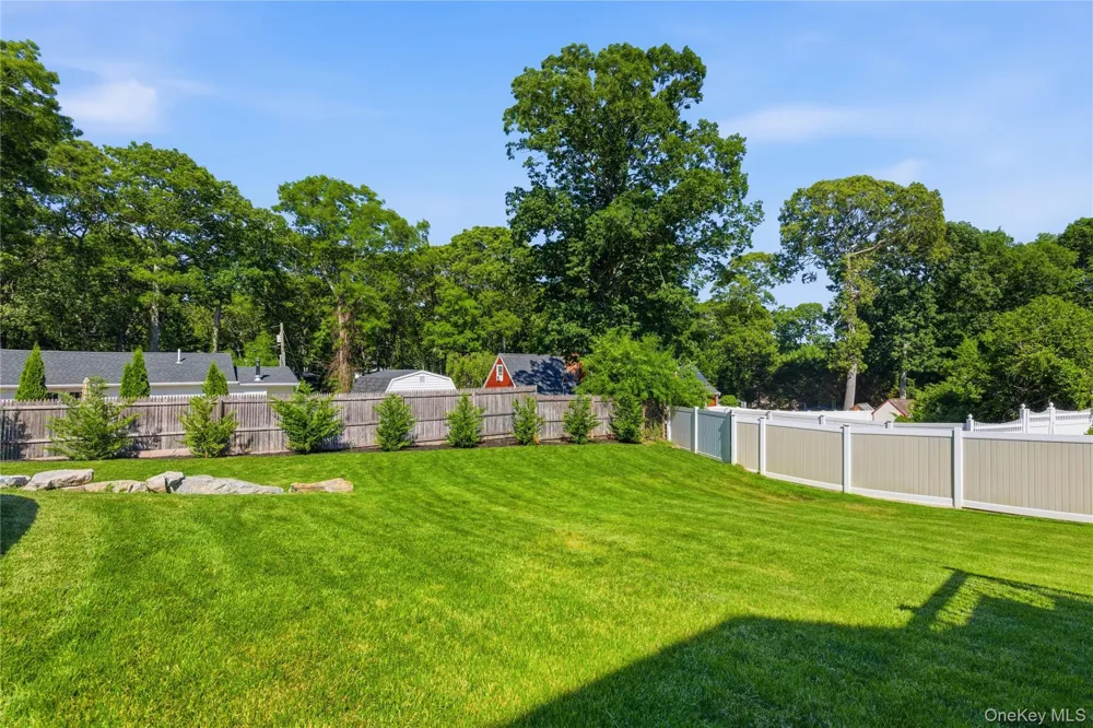 47 Grassland Circle Mount Sinai, NY 11766