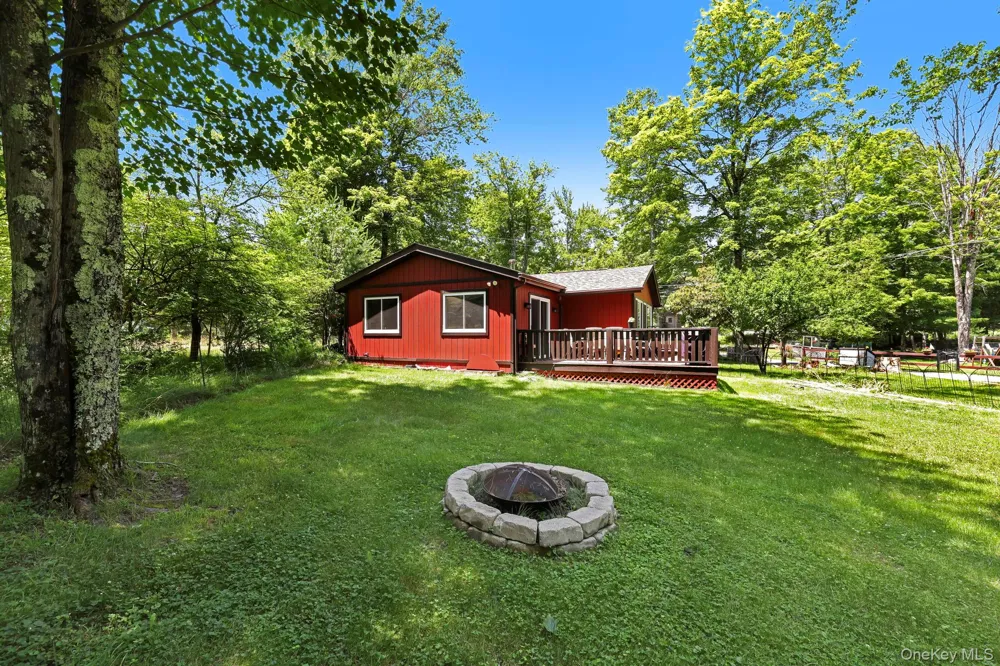 6 Berkshire Trail Bethel, NY 12720