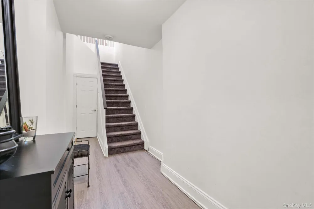 120-09 Riviera Court #10B College Point, NY 11356