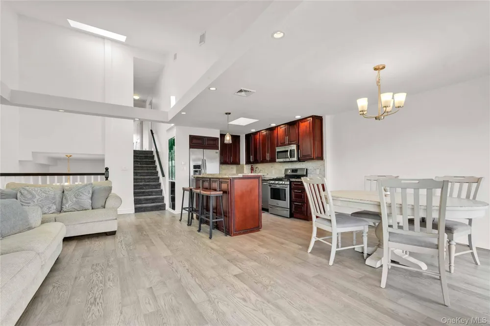 120-09 Riviera Court #10B College Point, NY 11356