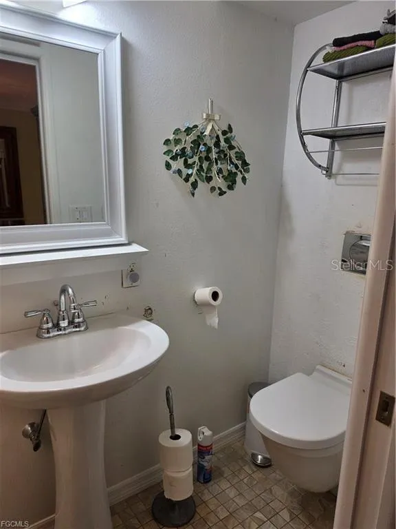 6777 WINKLER ROAD #134 Fort Myers, FL 33919
