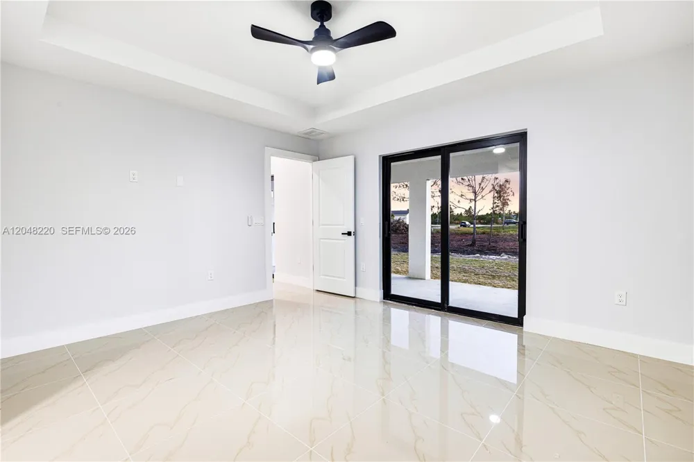 450 Mercedes CT Lehigh Acres, FL 33972