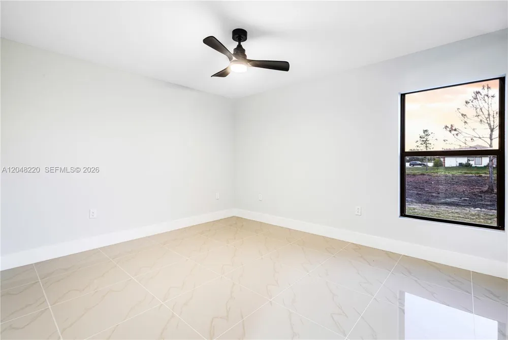 450 Mercedes CT Lehigh Acres, FL 33972