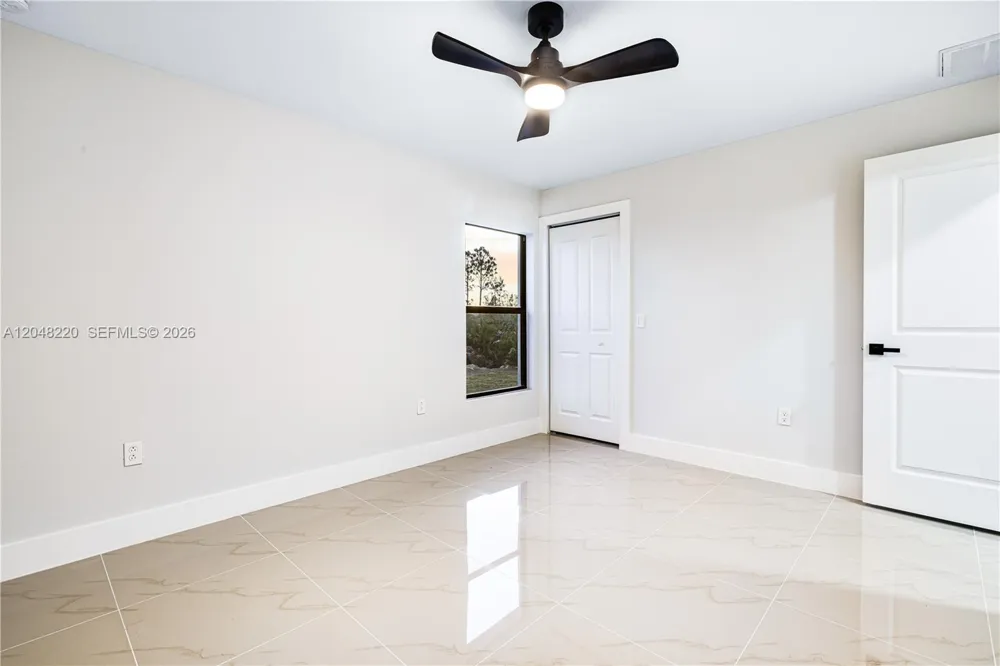 450 Mercedes CT Lehigh Acres, FL 33972