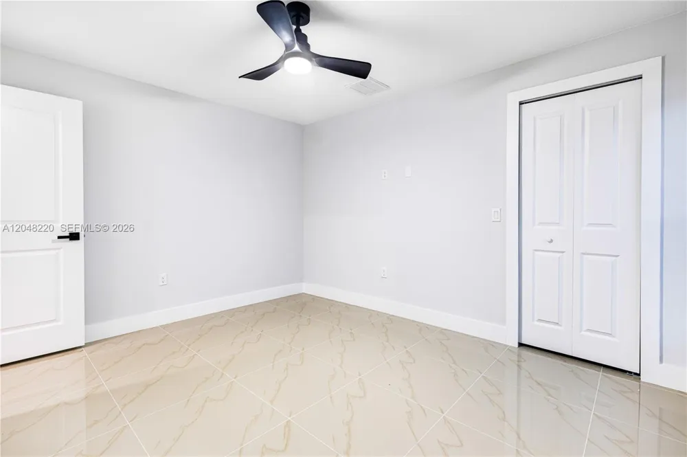 450 Mercedes CT Lehigh Acres, FL 33972