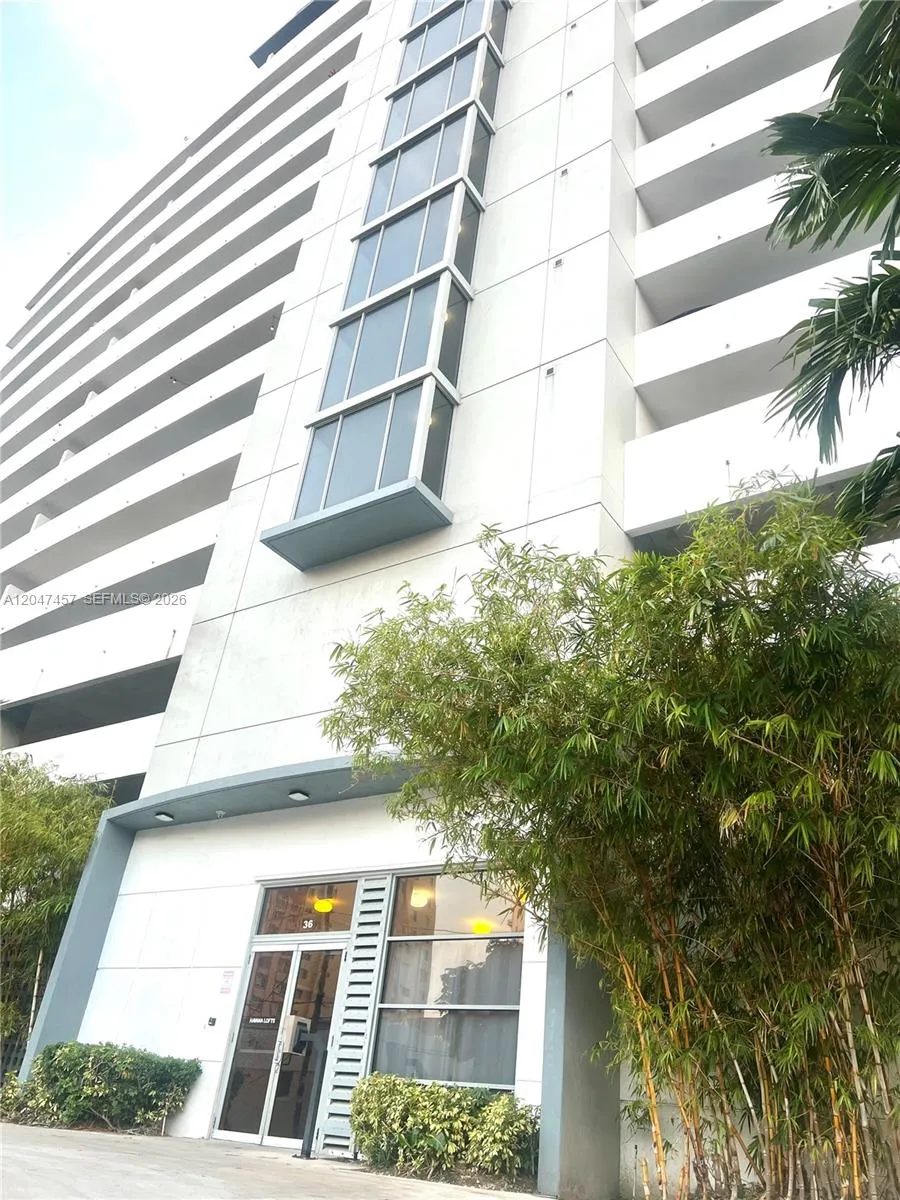36 NW 6th Ave #TS-1 Miami, FL 33128