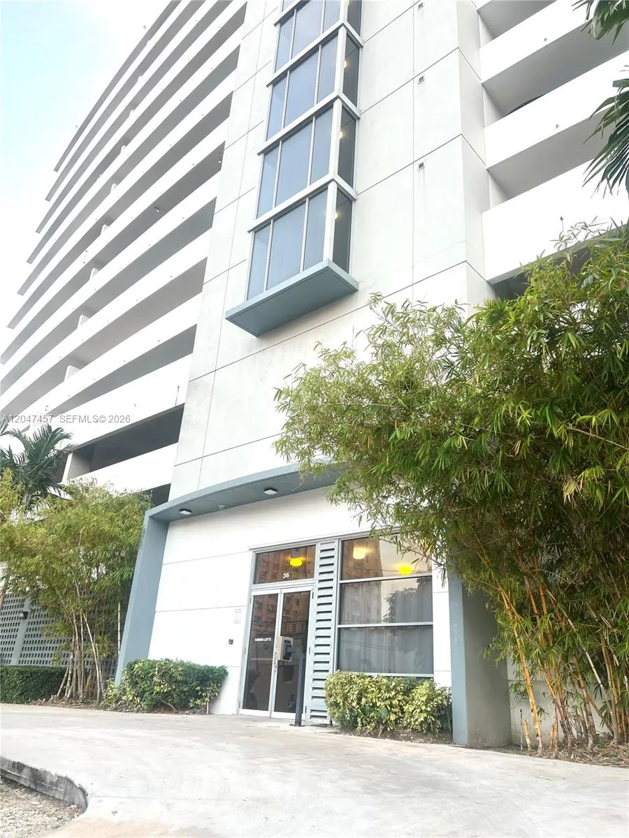 36 NW 6th Ave #TS-1 Miami, FL 33128