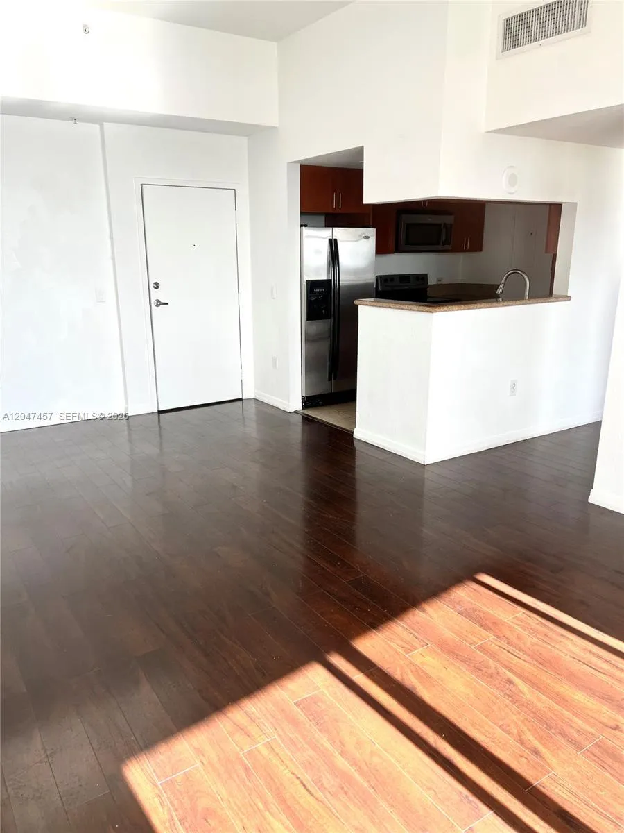 36 NW 6th Ave #TS-1 Miami, FL 33128