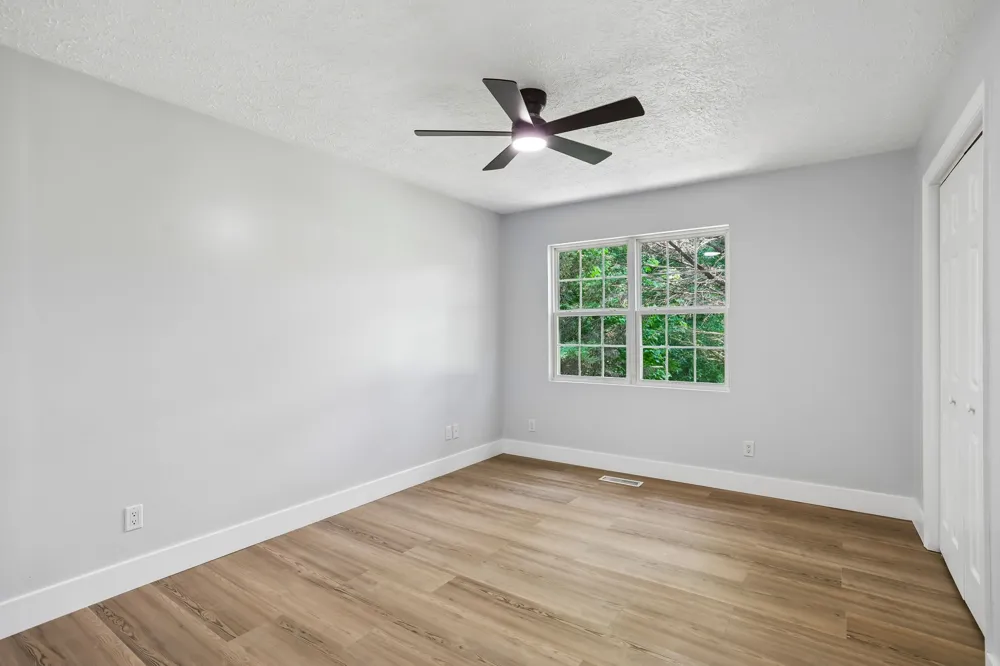 1682 Ridgeview Run Lynchburg, TN 37352