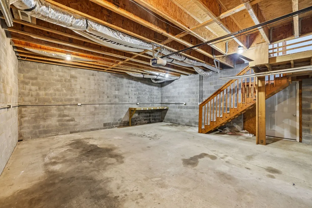 1682 Ridgeview Run Lynchburg, TN 37352