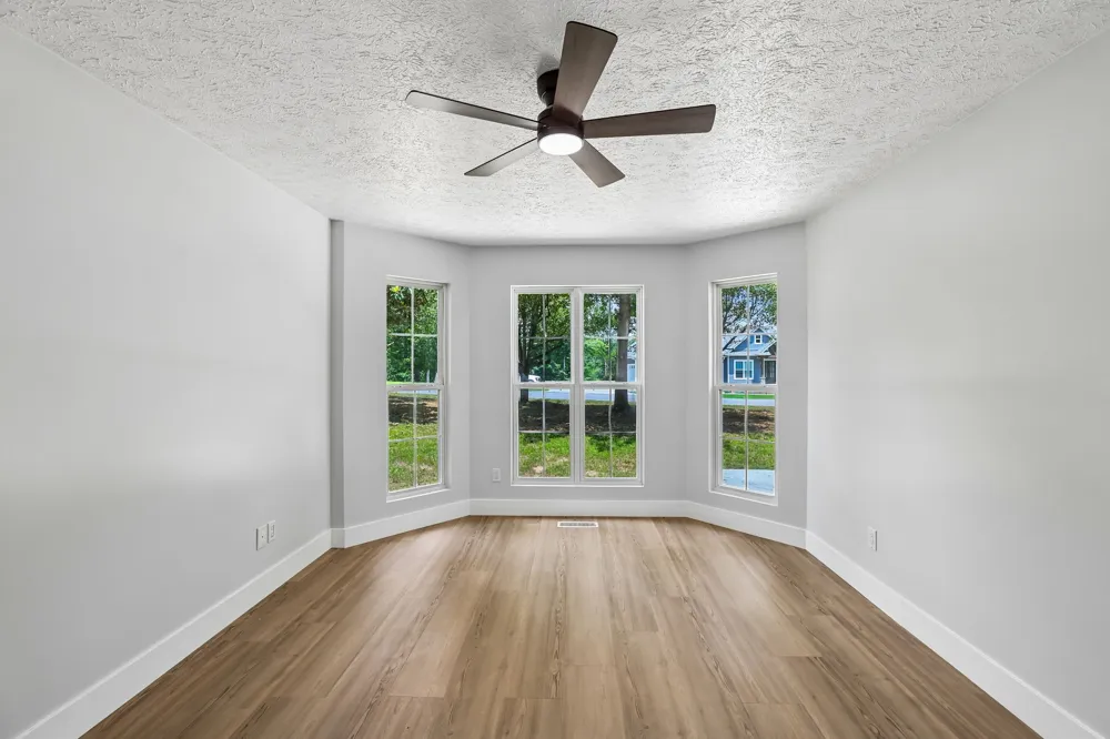 1682 Ridgeview Run Lynchburg, TN 37352