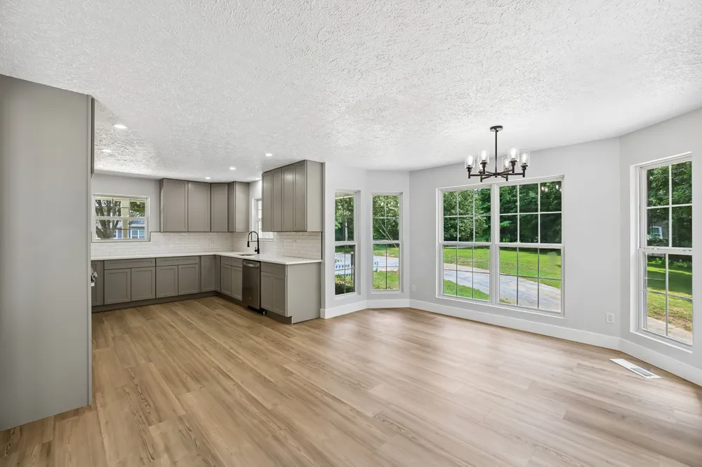 1682 Ridgeview Run Lynchburg, TN 37352