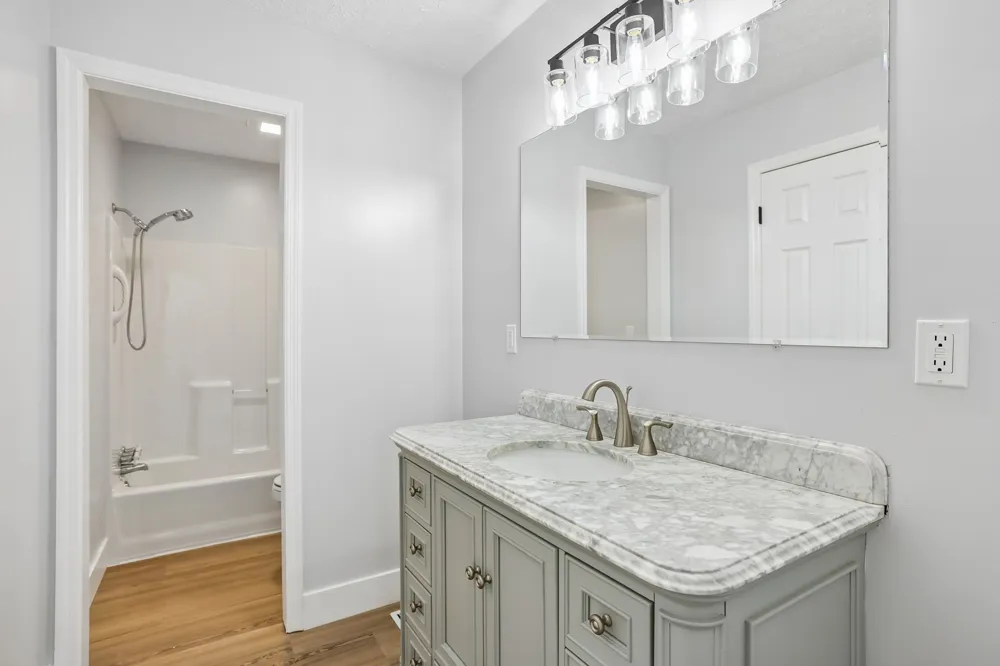 1682 Ridgeview Run Lynchburg, TN 37352