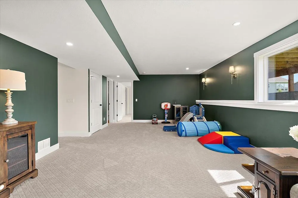 3131 Timberpine Avenue Park Township, MI 49424