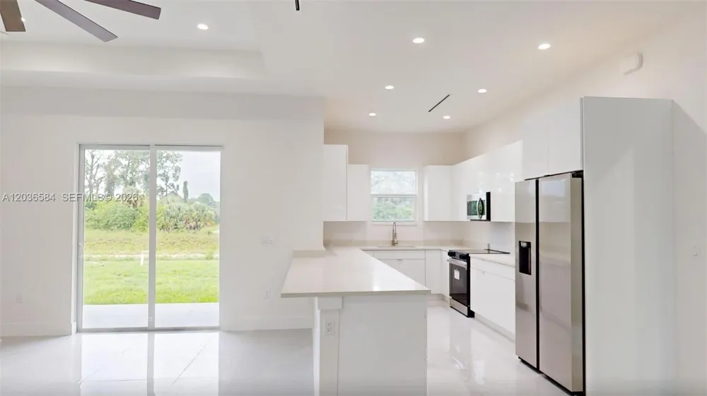 6050 Stratton Rd #0 Fort Myers, FL 33905