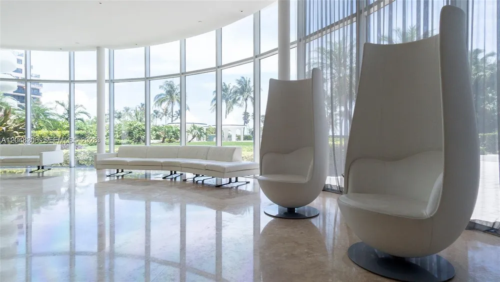5161 Collins Ave #811 Miami Beach, FL 33140