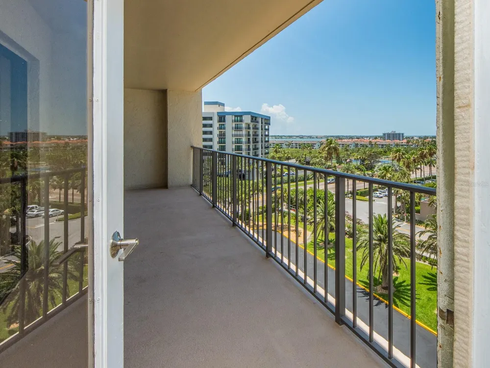 1480 GULF BOULEVARD #612 Clearwater Beach, FL 33767
