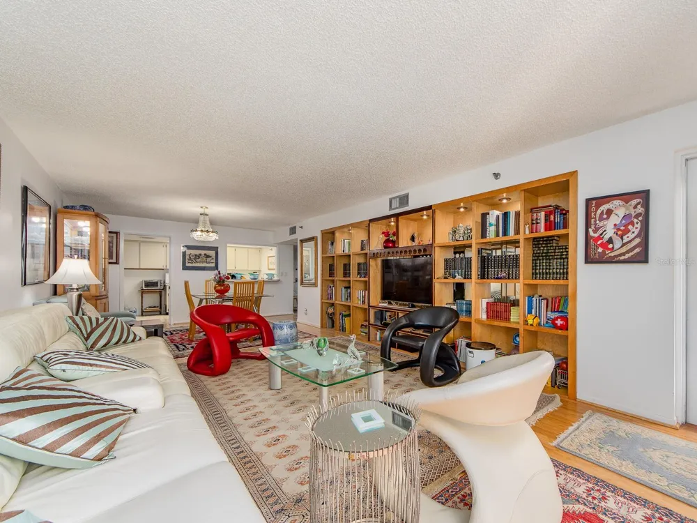 1480 GULF BOULEVARD #612 Clearwater Beach, FL 33767