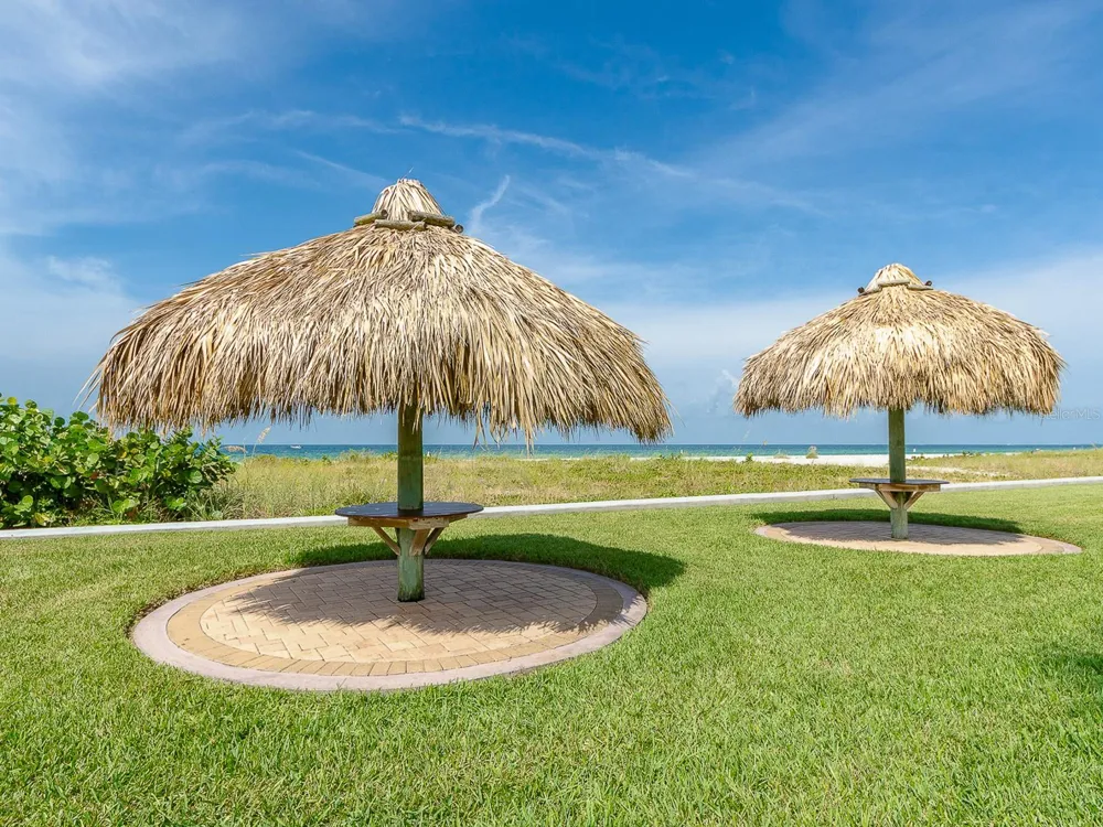 1480 GULF BOULEVARD #612 Clearwater Beach, FL 33767