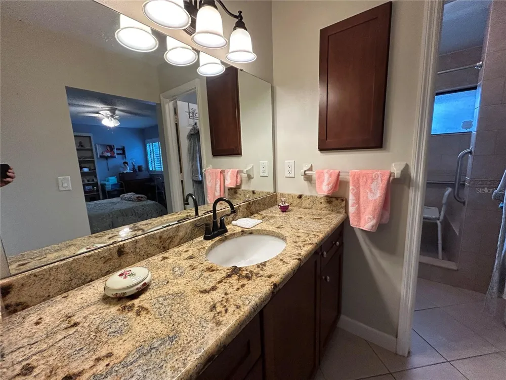 906 VILLAGE GREEN ROAD Deland, FL 32720