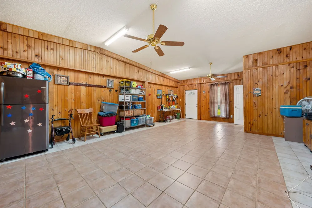 14054 County Road 352 Terrell, TX 75161