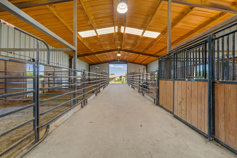 14054 County Road 352 Terrell, TX 75161