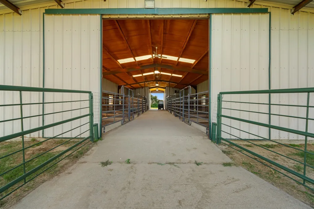 14054 County Road 352 Terrell, TX 75161