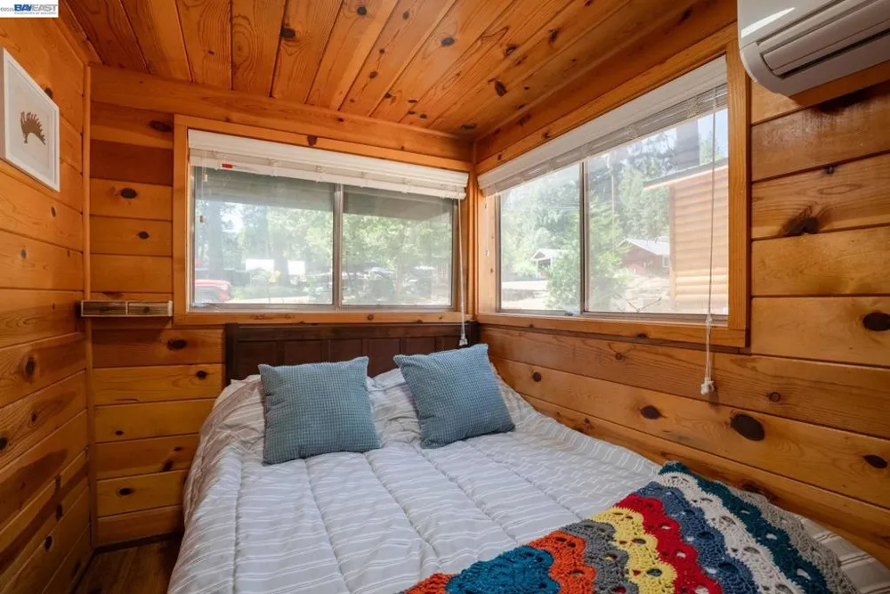 25917 Scenic Dr Long Barn, CA 95335